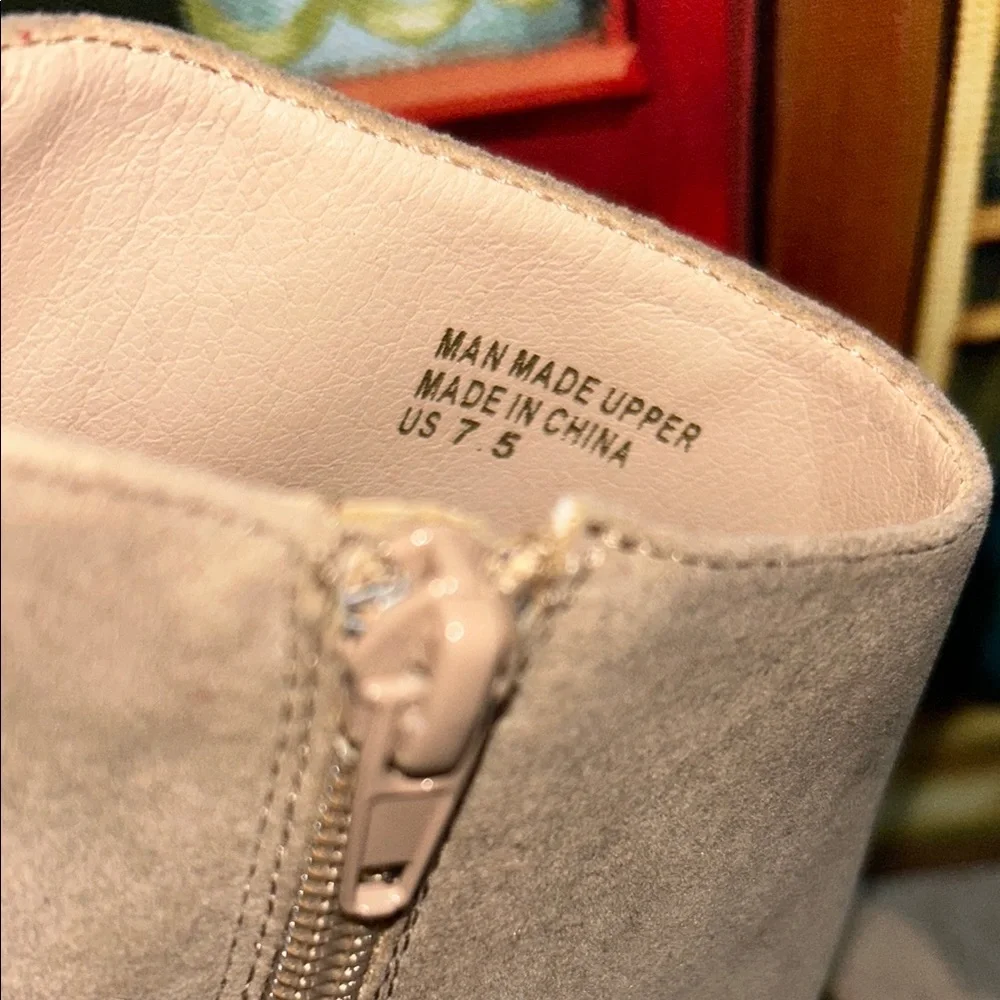 Oasis Tan Platform Sandals with Ankle Cuffs - Picture 6 of 14